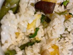 -野山舂·贵州现舂酸汤火锅(鸿通城店)