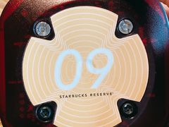 -星巴克臻选(上海合生汇1F店)