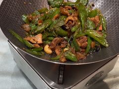 -辛香味烧鱼馆·非遗技艺·排骨红烧肉(光谷医药园店)