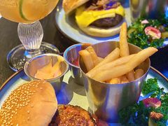 蓝蛙秘制够呛辣牛肉汉堡-bluefrog蓝蛙(水游城店)