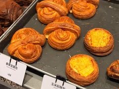 -OUR Bakery(中海环宇荟店)