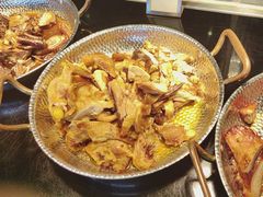 -大中华希尔顿酒店-念自助餐·嗨啤·小龙虾