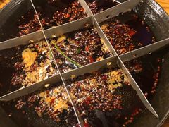 -岗上渣渣老火锅(两路口店)