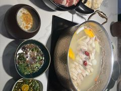 -椰子湾·海南火锅·糟粕醋·椰子鸡(正大广场店)