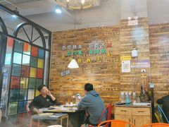 -哈尔滨烧烤·山河村铁锅炖(交大店)