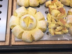 -杭州滨江宝龙城