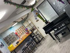 -梅纳·钢琴声乐架子鼓Mena Music(双井店)