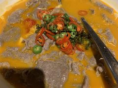 酸汤肥牛-铜锣湾·有麝自然香(重庆新天地店)