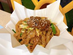 干炒牛河-点都德(华强南店)