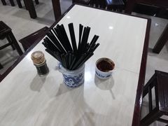 -老西白点心店