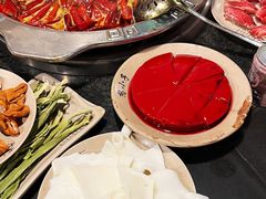 -洞亭火锅(防空洞总店)