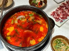 -贵府酸汤牛肉火锅·贵州老字号(飞山街店)