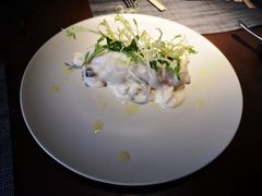 -卡普里披萨·牛扒·下午茶