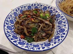 烟笋腊肉钵-新新湘菜馆(新中街二条店)