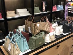 -COACH蔻驰(赛特奥特莱斯店)