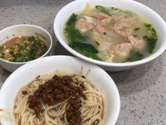 -八一路好吃街(雨田商务大厦店)