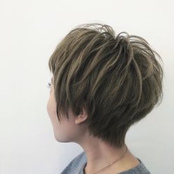 -简法造型·品牌形象店