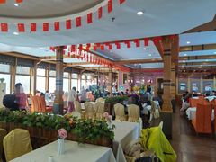 -伏尔加庄园米尼阿久尔餐厅