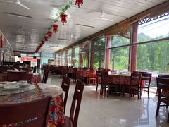 -何适山庄 ·可团建(水长城P2停车场店)