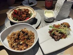 -穹六人间 people 6(岳阳路店)
