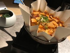 -穹六人间 people 6(岳阳路店)