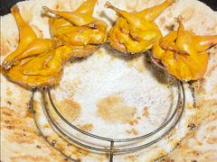 -头上红煨盐鸡乡村食府