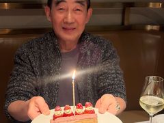 -运·中餐厅(成都华尔道夫酒店)