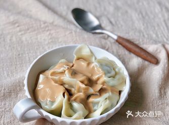 下午茶 | 爸妈包的馄饨用灵魂麻酱拌一拌