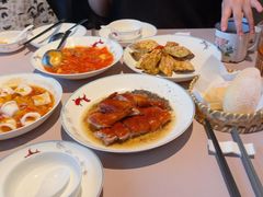 黑松露脆皮文昌鸡-小炳胜(卓悦中心店)