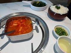 -左庭右院鲜牛肉火锅(环球港店)