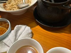 -莲餐厅·湖北菜·潜江小龙虾店(愚园路店)