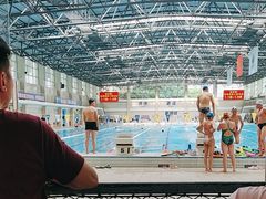 -奥冠体育华师附中恒温游泳馆