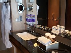 -广州天河希尔顿酒店