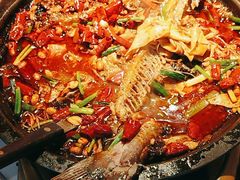 -鸣记脆皮烤鱼·海鲜烤鱼(三八广场店)