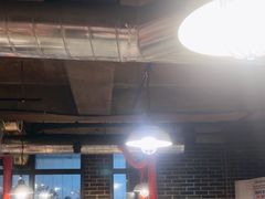 -江南猪肉商会无限续吃(弘大店)