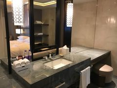 -舟山希尔顿酒店