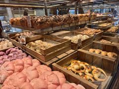 -面包工坊(七彩云南第一城店)