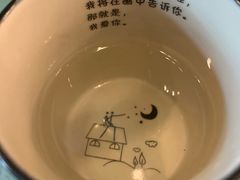 -临界音乐酒馆·小龙虾·江湖菜(华熙LIVE·鱼洞店)