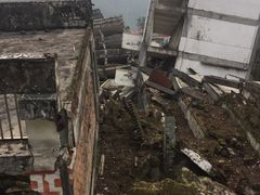 -四川汶川特大地震漩口中学遗址