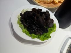 -犇鼎牛潮汕牛肉火锅(新辰里学清路店)