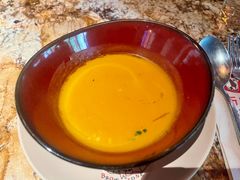 南瓜汤-BROWNSTONE布朗石西班牙餐厅(富城店)