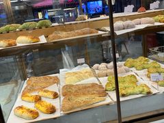 面包甜点陈列柜-奈雪的茶(湖滨银泰in77C区PRO店)