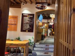-隔壁老王·家常云南菜(花巷店)