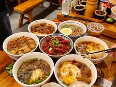 -矮子粉店1985·长沙米粉(湘春路店)