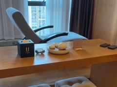 -优逸酒店(柳州窑埠古镇万象城店)