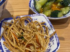 -舌尖尖·兰州牛肉面(浦东机场店)