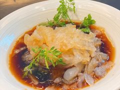 -满江红四季餐厅 · 国家五钻级酒家(新纪元大酒店店)