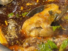 -肖肖酸萝卜鱼火锅(总店)