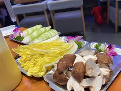 -路边羊烧烤酒场(宝带路店)