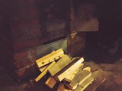 -鱼窝棚柴火铁锅炖(富山屯店)